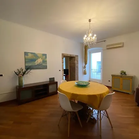 Via Azuni