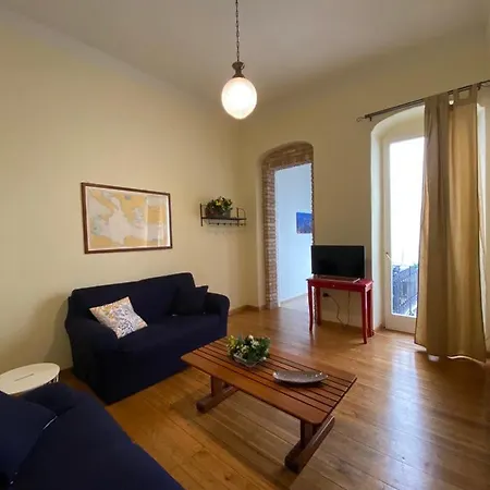 Apartment Via Azuni Cagliari